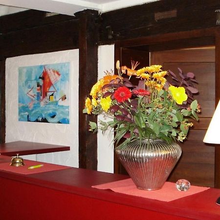 Hotel Zum Roemer ユーバーリンゲン エクステリア 写真